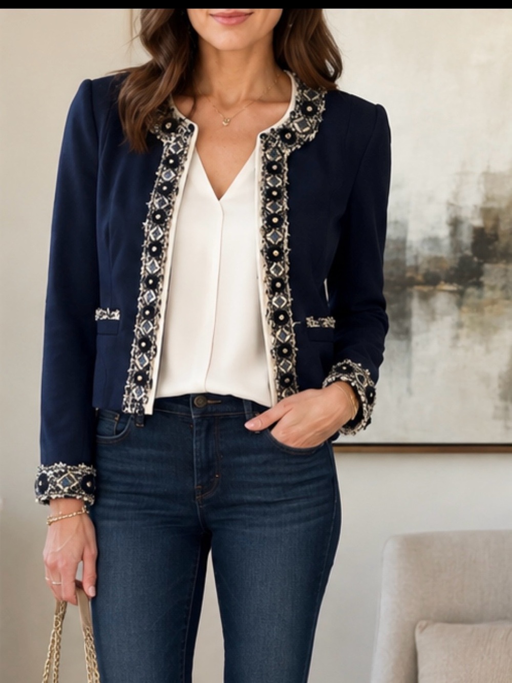 ✨ GORGEOUS White House Black Market statement jacket! ✨